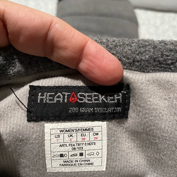 The North Face boots - Picture 7 of 7